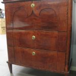 576 2253 CHEST OF DRAWERS